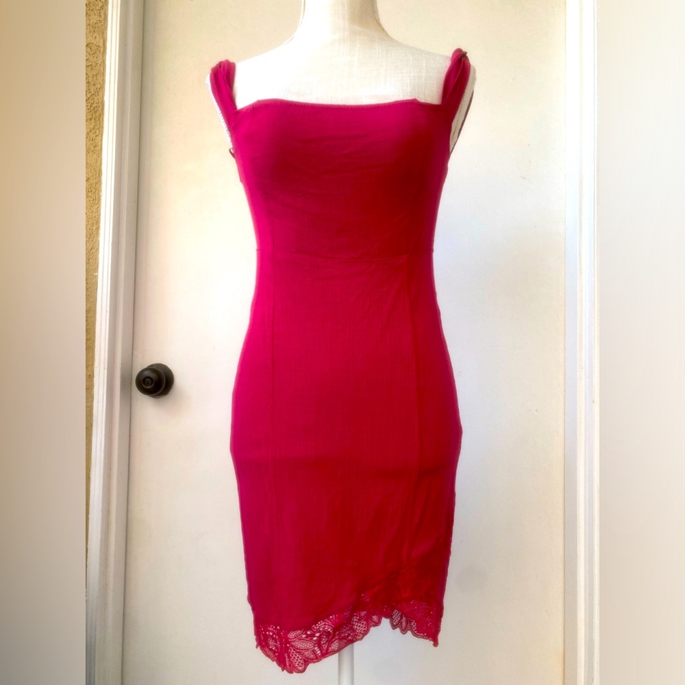intimately free people red bodycon slip lace hem mini dress sz. xs